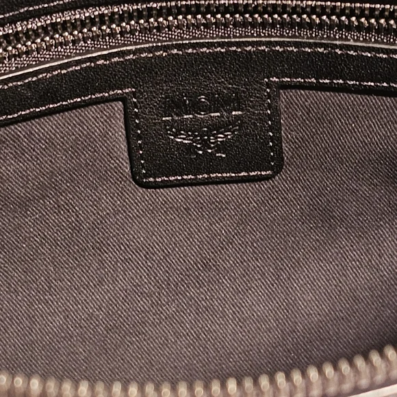 MCM Gold & Black Pvc Leather Clutch/Geometric Laptop Pouch - Picture 6 of 15